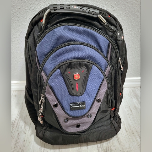 Wenger Bags Wenger Ibex Backpack For 7 Laptop Blackblue Swissgear